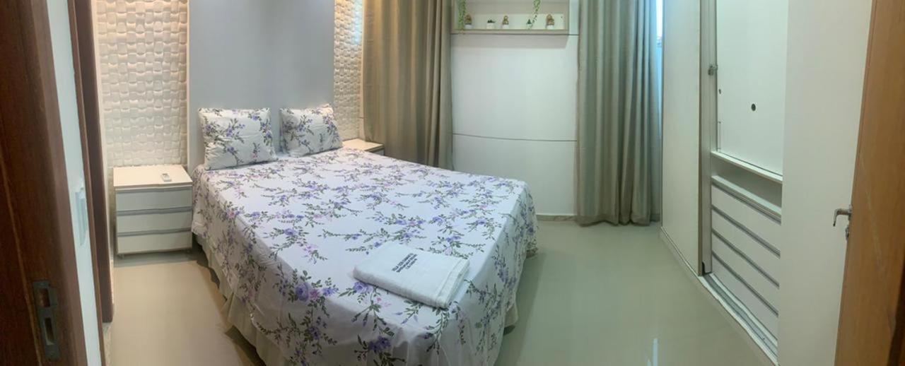 Excelente E Bem Montado Apartamento 2 Quartos, 150 Mts Da Porto Seguro
