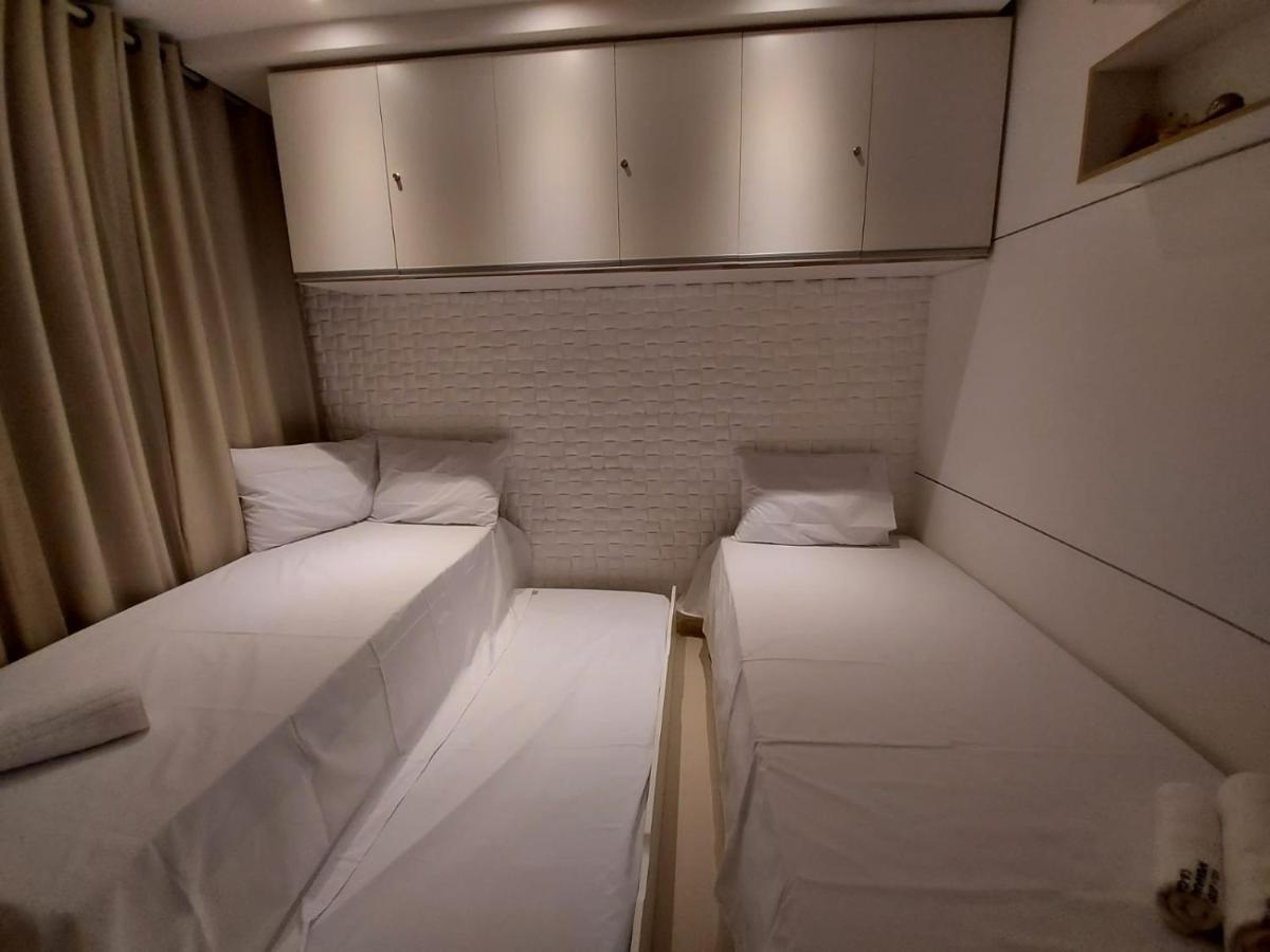 Excelente E Bem Montado Apartamento 2 Quartos, 150 Mts Da